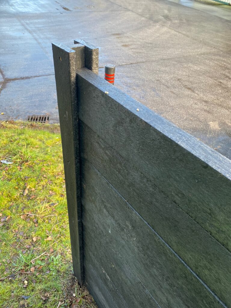 Recycled Plastic Fencing Plastecowood